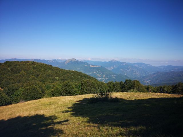 Monte Dego 1427m. Appennino Ligure
