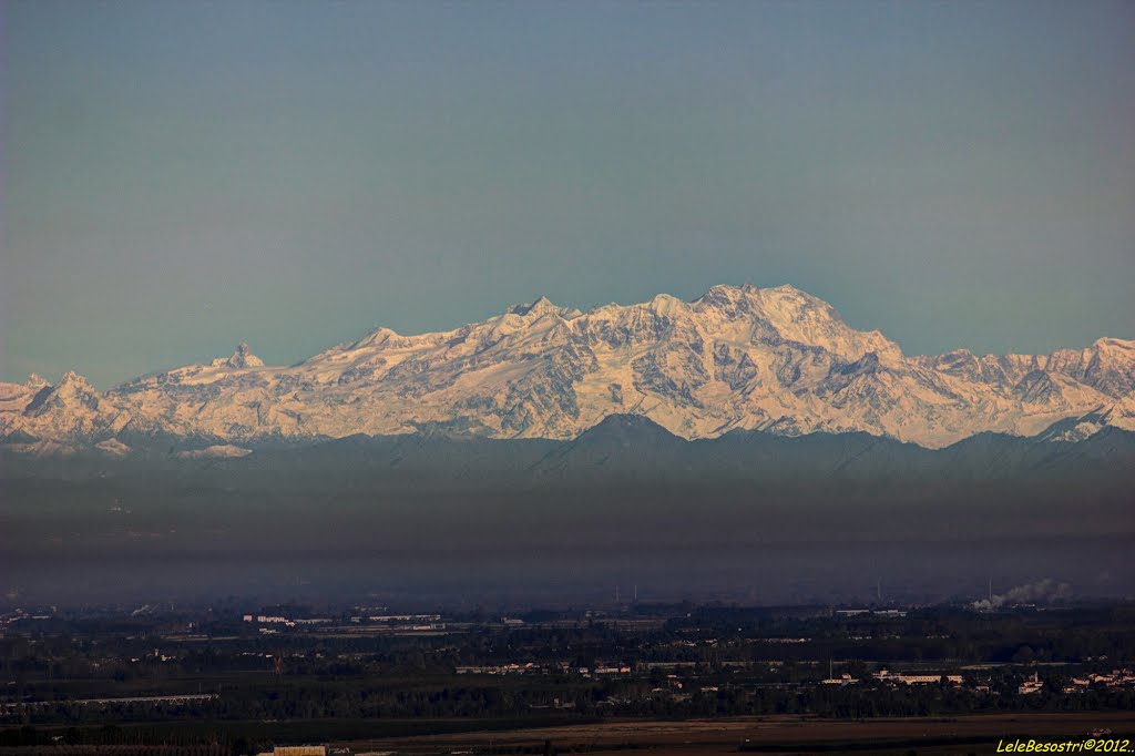 Panoramica delle Alpi dall''Oltrep Pavese