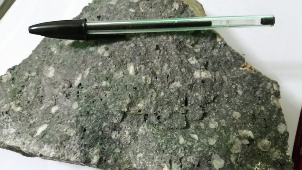 Tefrite leucitica