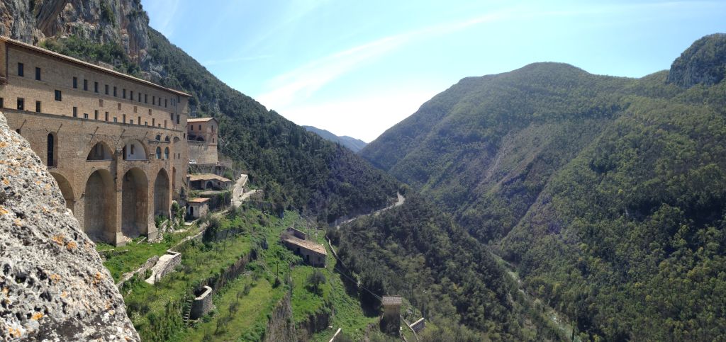 Subiaco: i monasteri benedettini, il ponte medievale