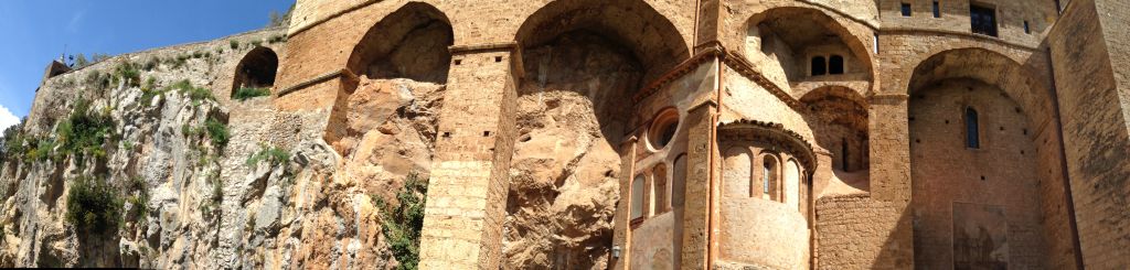 Subiaco: i monasteri benedettini, il ponte medievale