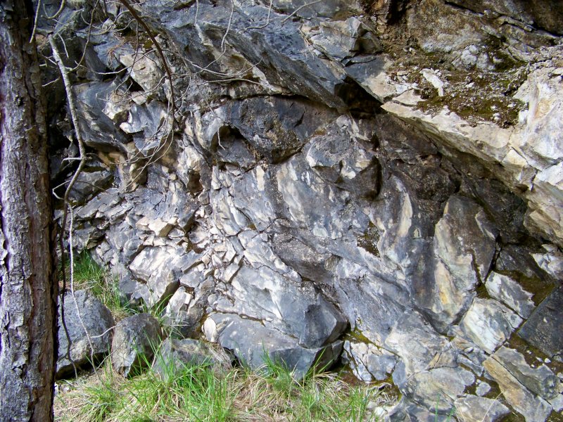 Tessitura fluidale e calcare cristallino