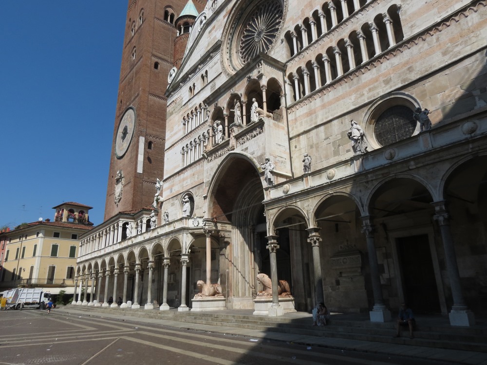 Cremona - La piazza del Comune