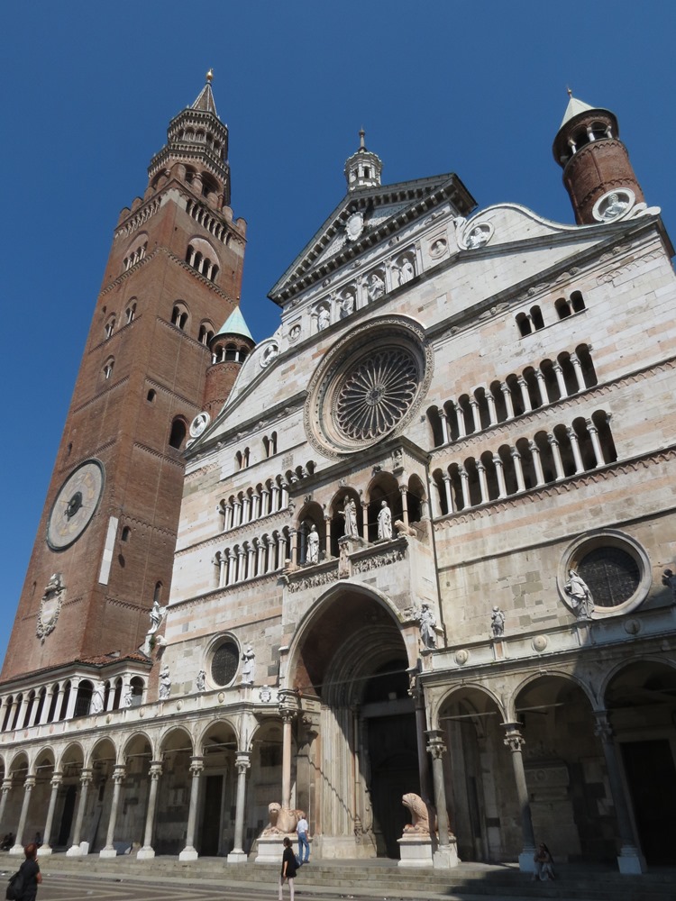 Cremona - La piazza del Comune