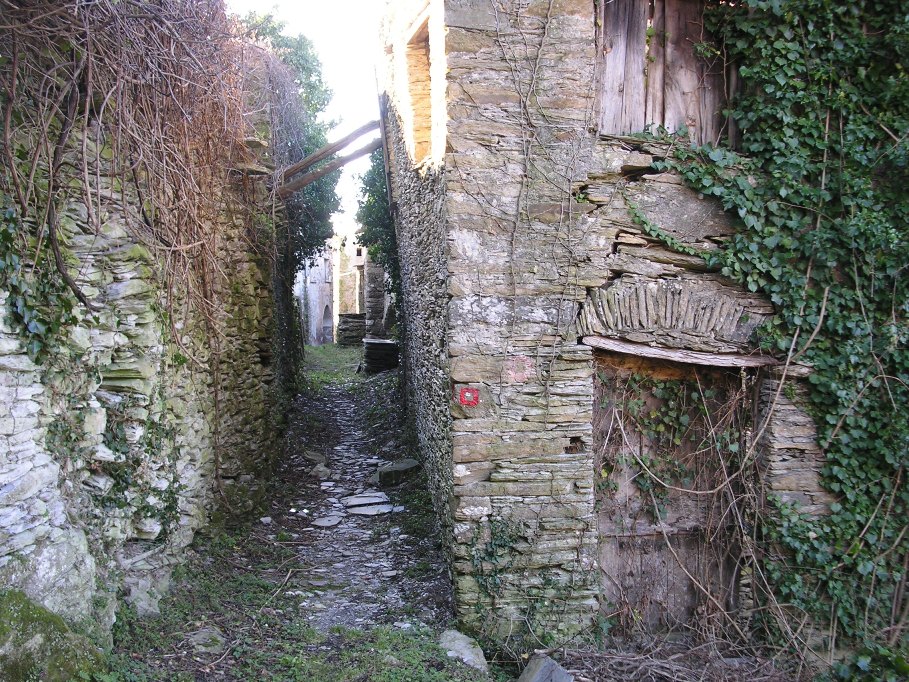 Il paese fantasma di Costa di Soglio