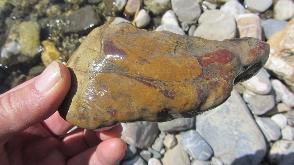 Pietre dai colori forti