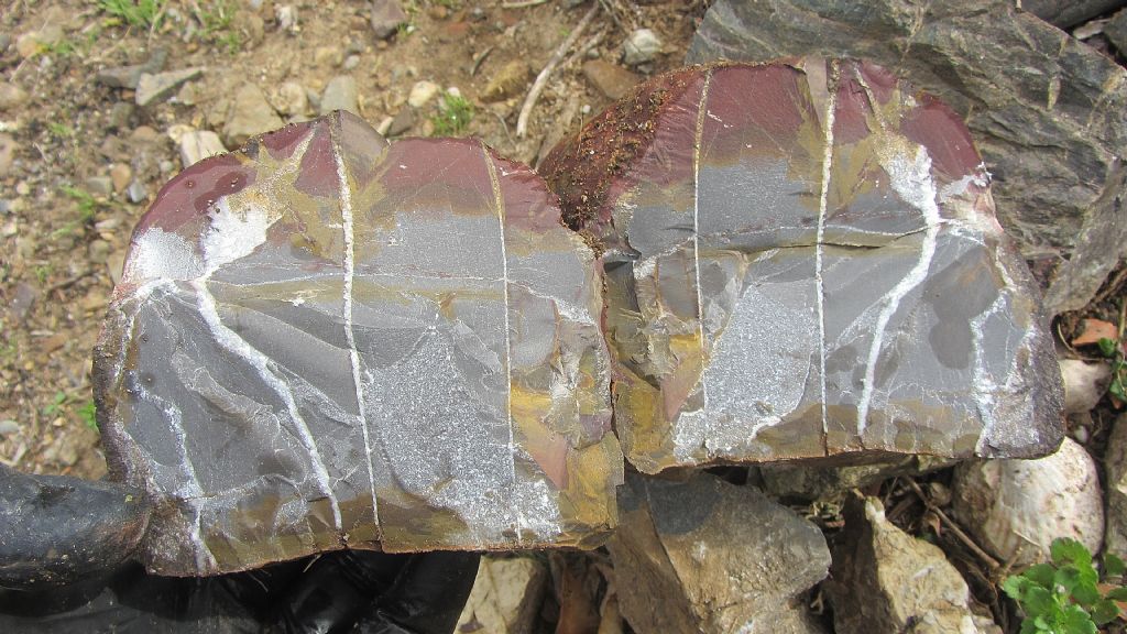 Pietre dai colori forti