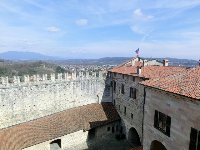 Rocca Borromea di Angera
