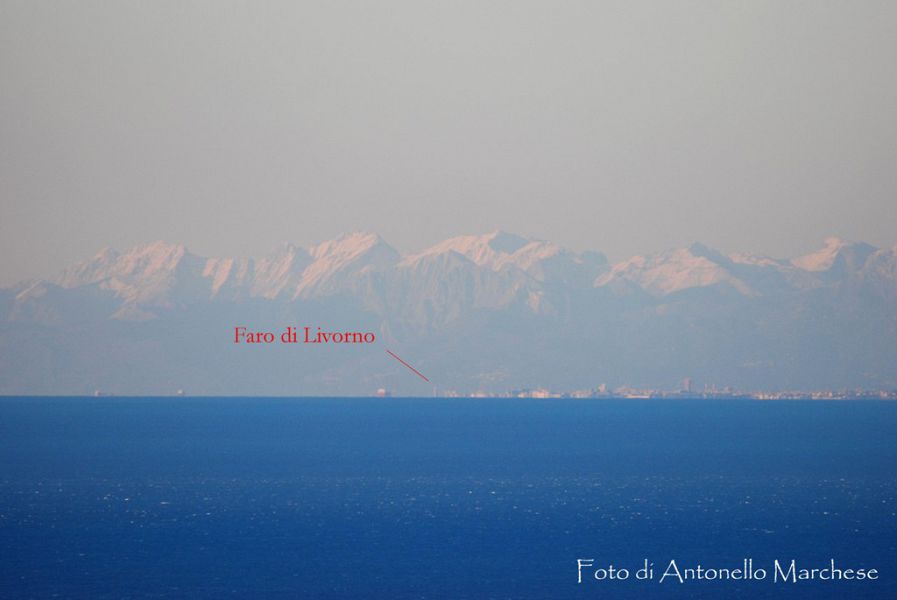 Alpi marittime dall''Elba! Monviso!?!    No, Pizzo d''Ormea